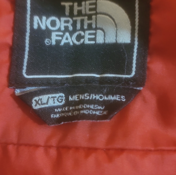 The North Face Hyvent Jacket - Picture 3 of 4